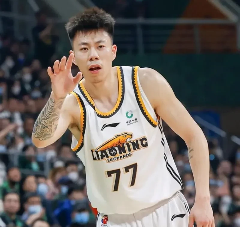 广东队碾压步行者，张镇麟状态火热