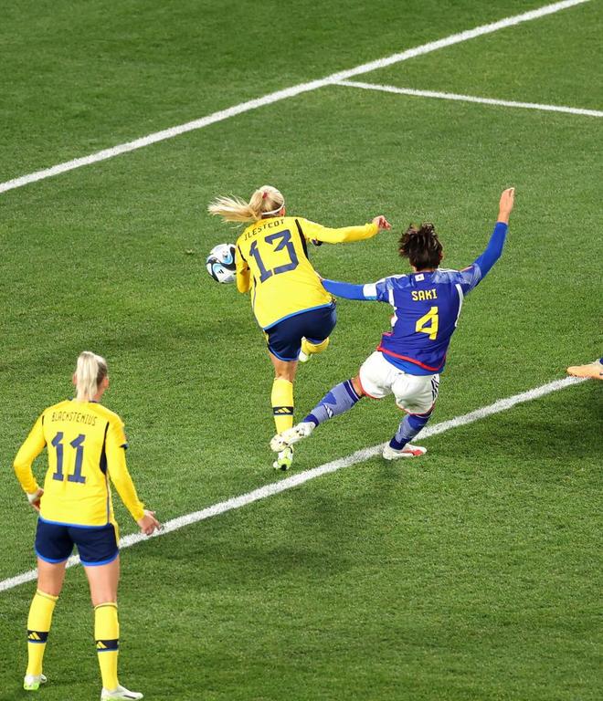 瑞典队碾压日本队,奥恰洛夫带队取胜 瑞典队碾压日本队,奥恰洛夫带队取胜