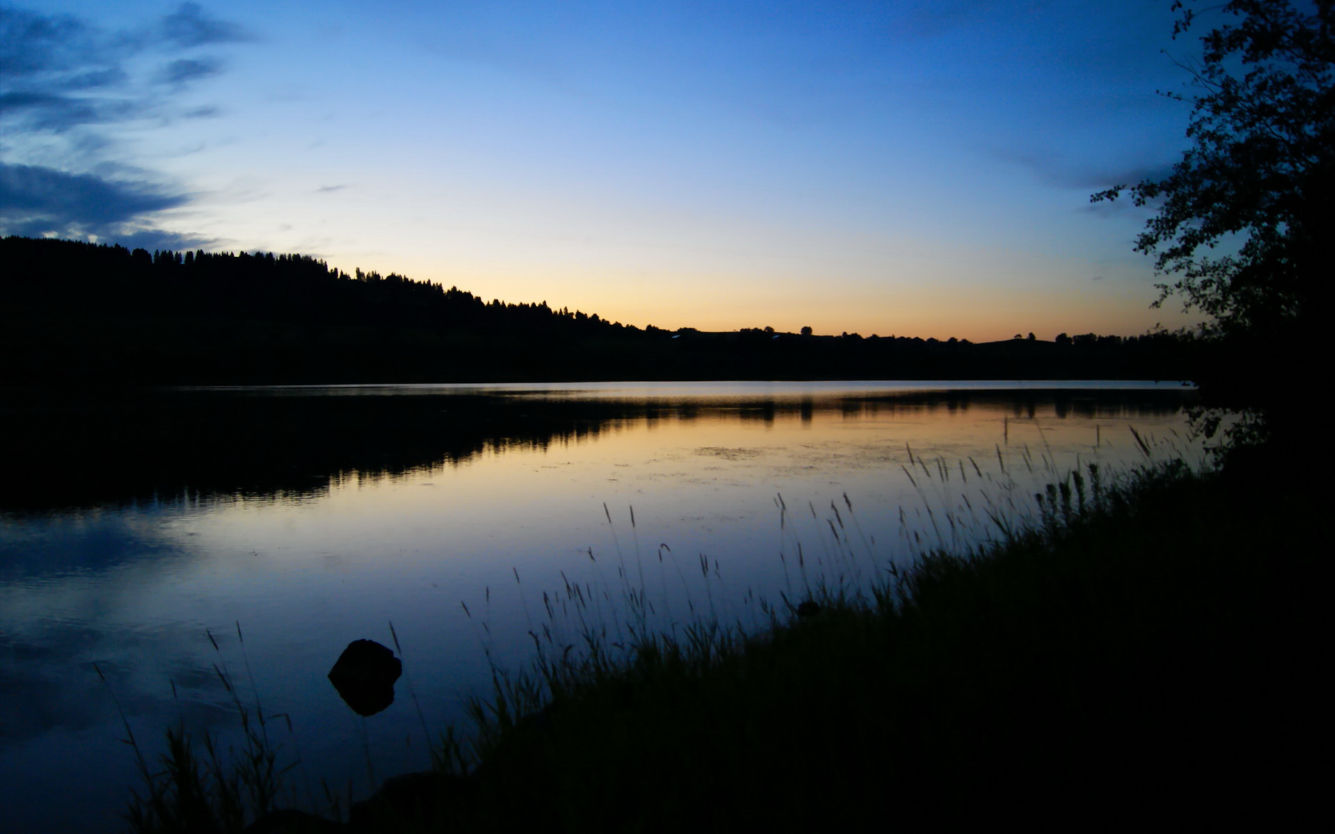 绝境中的烟火,当李梓嘉点燃赛场,中国队险胜丹麦队