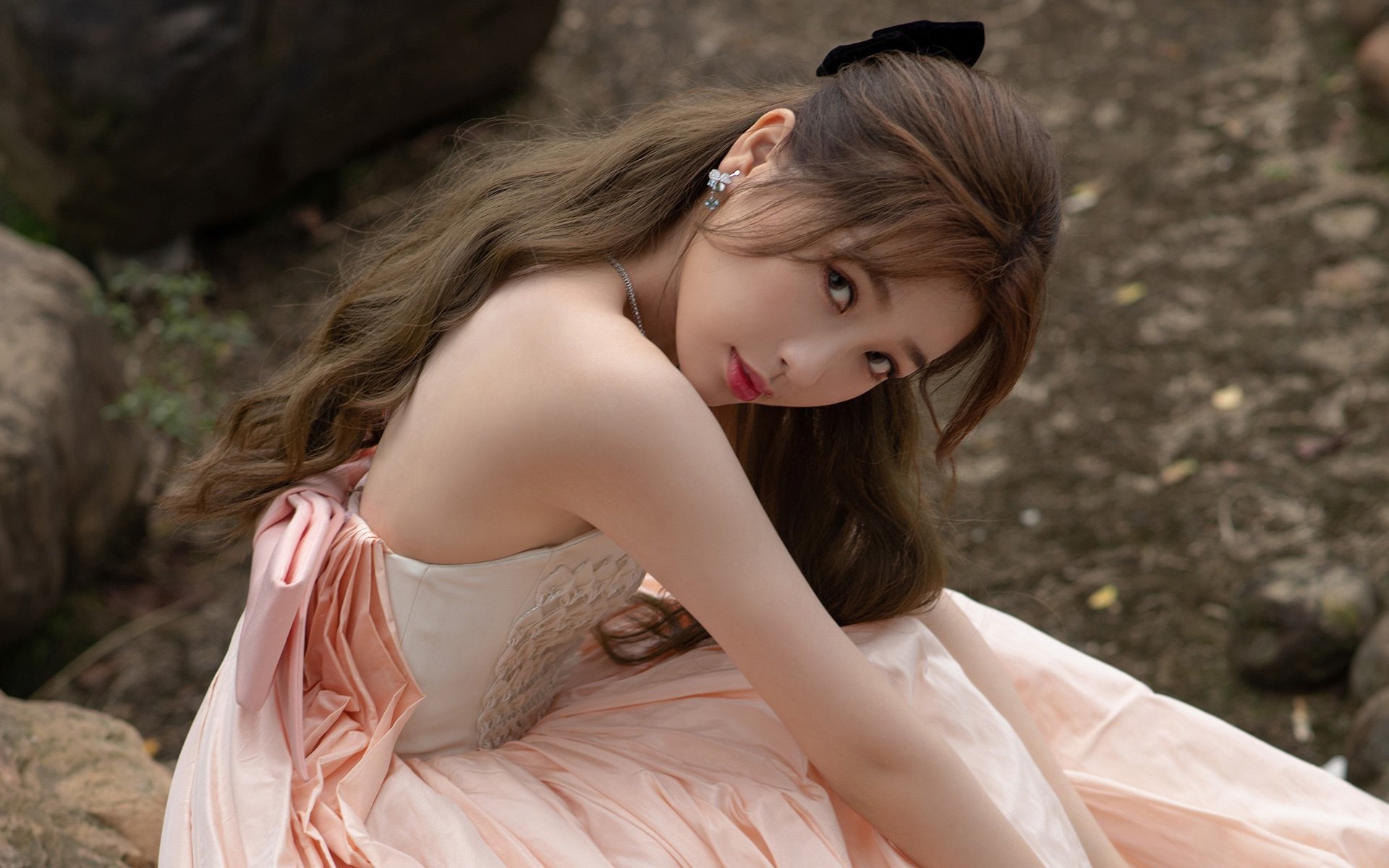 诺坎普双重交响曲,鏖战肌理与纪录光辉