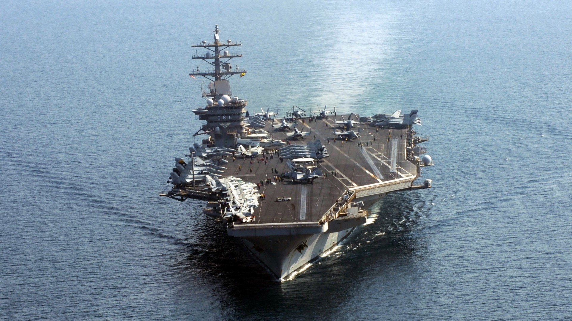 熄灯时刻，贝恩燃起广厦的烽火，压制奇才背后的硬核逻辑